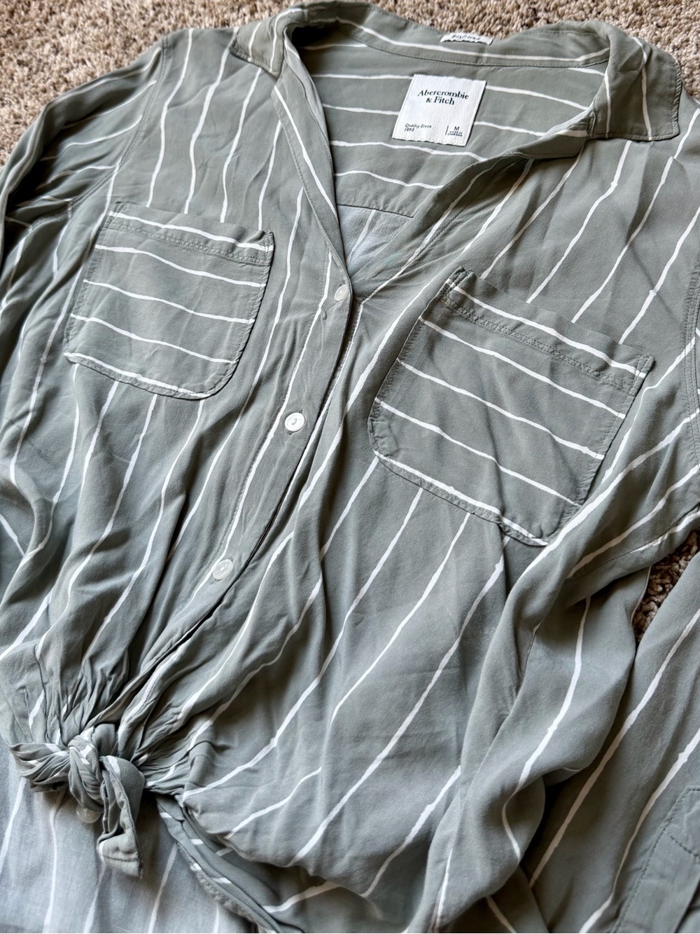 Abercrombie & Fitch Womens Sage Green White Stripe Tie Front Button Up Shirt M